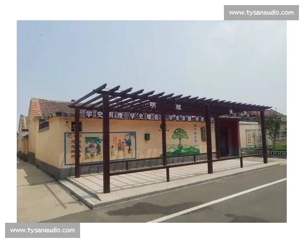 以人文关怀为核心构建温暖共生的社会新图景与时代同行的文明实践路径 以人文关怀为核心构建温暖共生的社会新图景与时代同行的文明实践路径